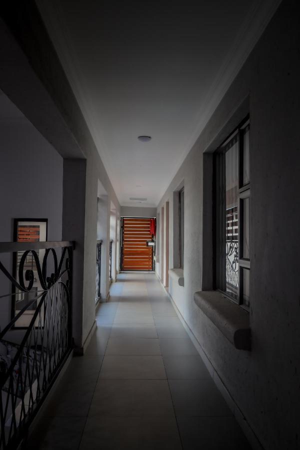 El Infinito Lifestyle Hotel Kempton Park Exterior photo