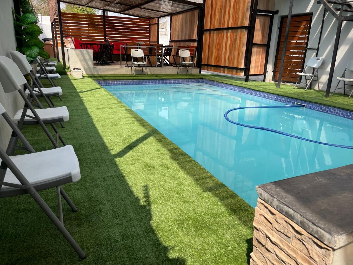 El Infinito Lifestyle Hotel Kempton Park Exterior photo